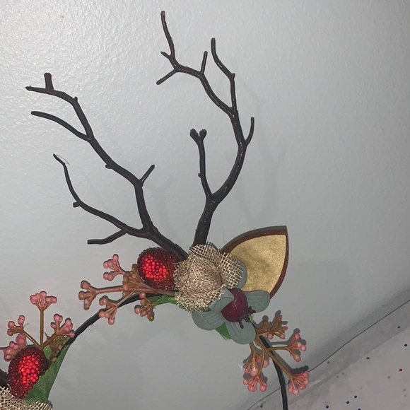 Women Girls Christmas Fairy Tale Flower Headband. - Picture 4 of 6